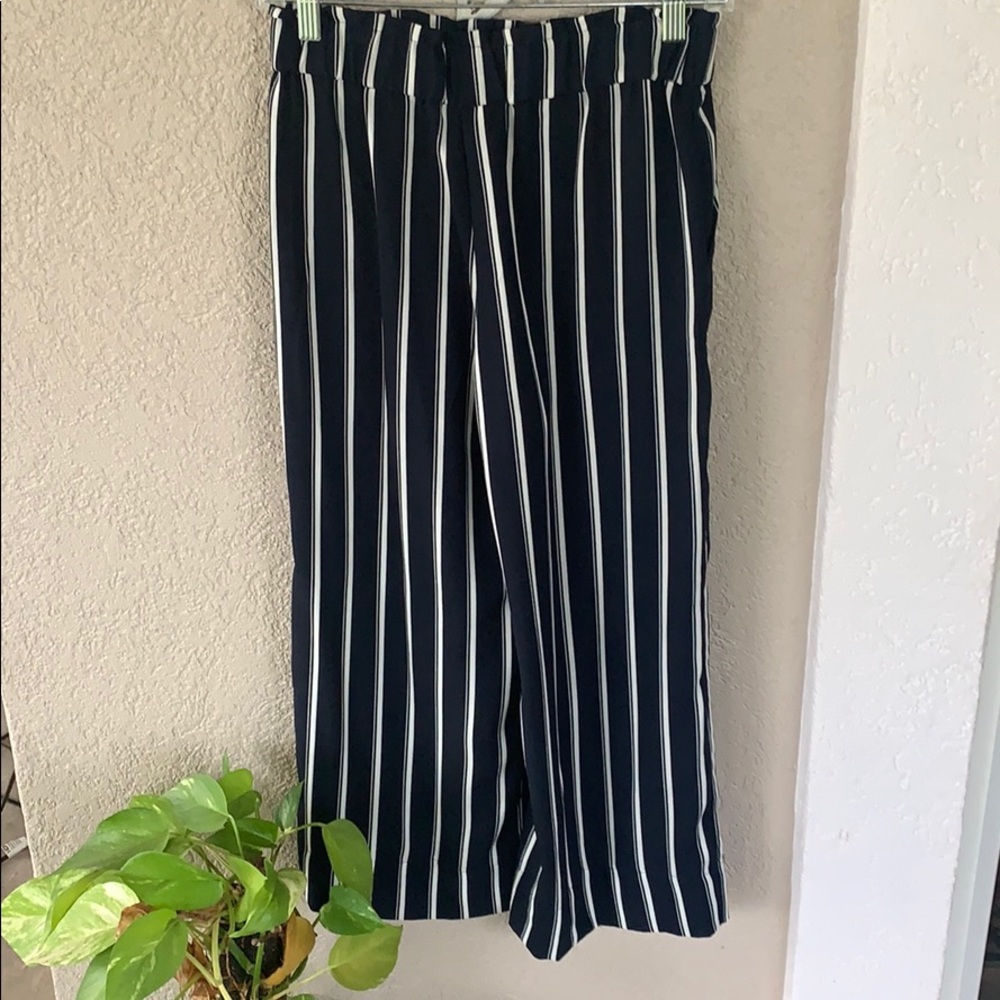striped blue pants